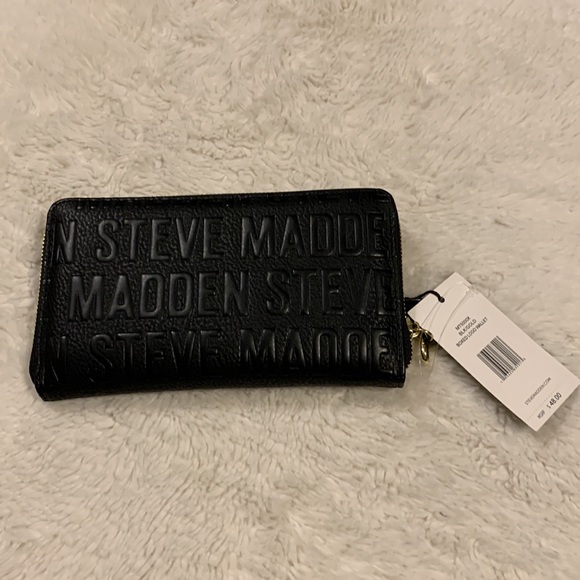 STEVEN MADDEN WRISTLET. - Picture 1 of 6